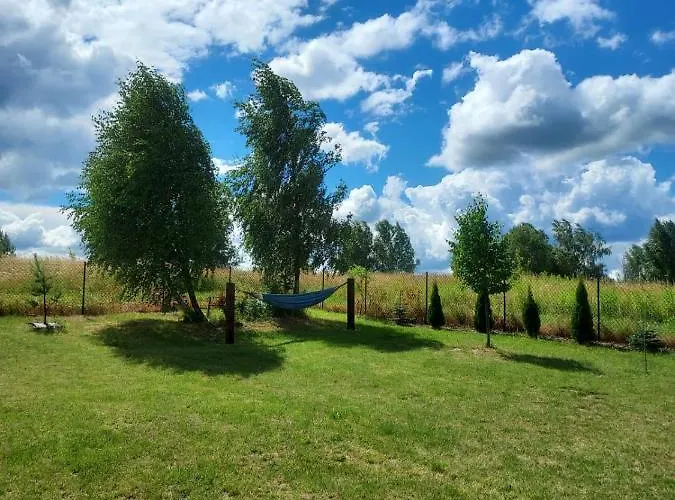 Dom wakacyjny Dom Przy Lesie